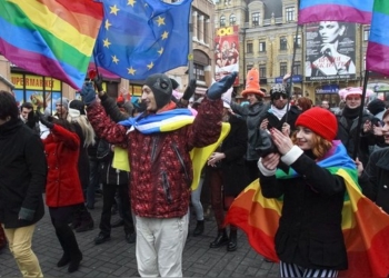 Посол Британии в Киеве: Геев используют, чтобы отдалить Украину от Европы
