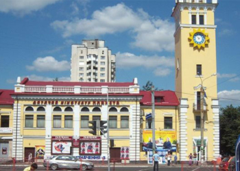 Люди вне государства: в Хмельницком растут народные предприятия