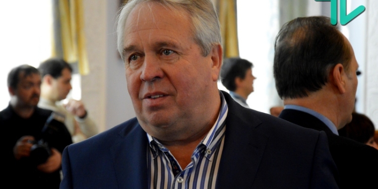 КДЮСШ «Коммунаровец» обвиняет депутата Николаевского горсовета Сергея Исакова в попытке рейдерства