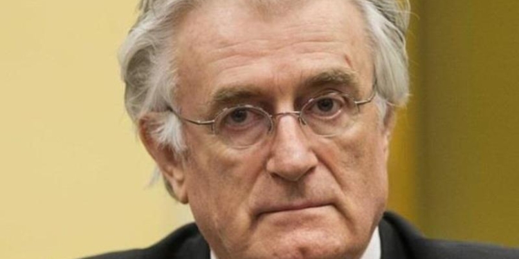 Международный трибунал приговорил Радована Караджича к 40 годам тюрьмы за военные преступления