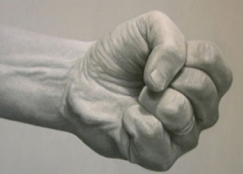 ЧП в Новой Одессе: школьный физрук обматерил, ударил и выгнал с урока ученика, который был освобожден от занятий после сложной операции