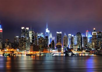 Миллионеры из Нью-Йорка попросили власти увеличить им налоги