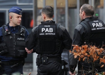 После терактов в Брюсселе бельгийским правоохранителям расширили полномочия – они смогут проводить обыски в любое время суток