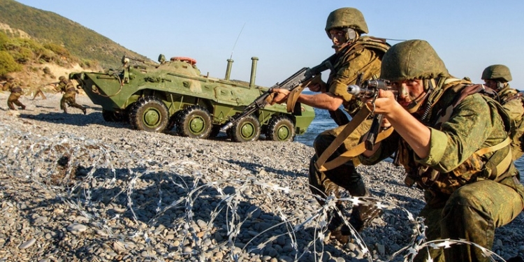 Путин провел военные учения в Приднестровье