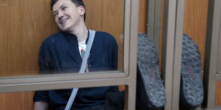 Типичная бандеровка: текст приговора Савченко вызвал смех в зале суда