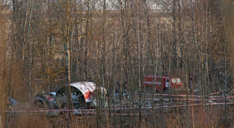 Польша возобновила расследование авиакатастрофы под Смоленском, в которой погиб президент Качиньский 1
