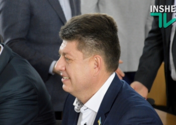 КДЮСШ «Коммунаровец» обвиняет депутата Николаевского горсовета Сергея Исакова в попытке рейдерства