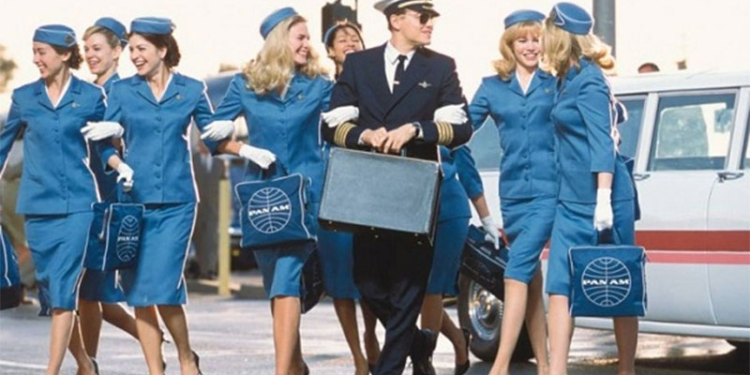 Чем грешат европейские бортпроводники: обман пассажиров и секс с коллегами