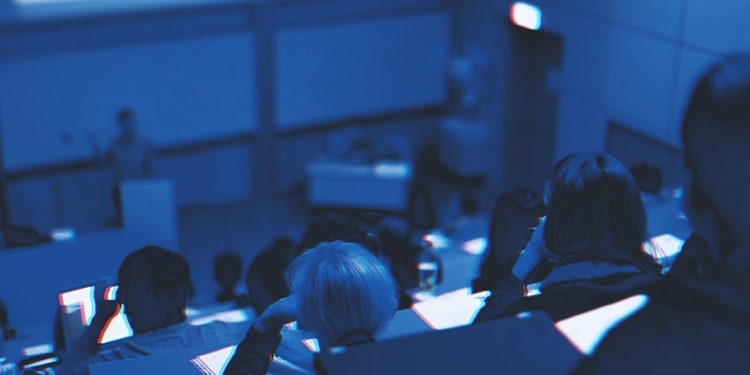 Все у нас поучится: украинский преподаватель о сравнении нашего образования с западным