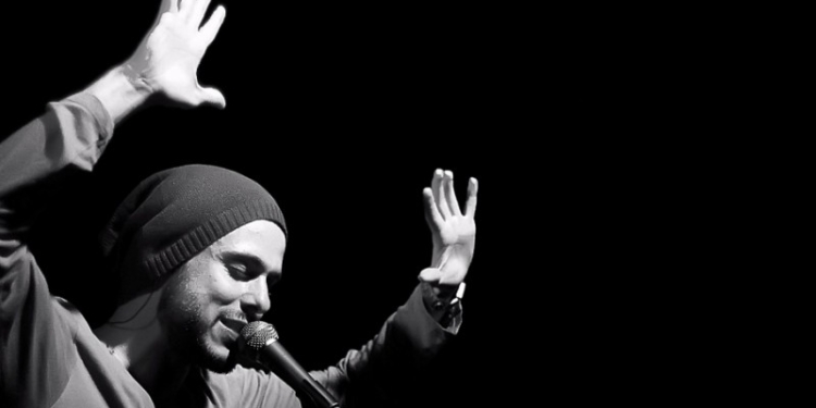 Во Львове активисты добились отмены концерта SunSay