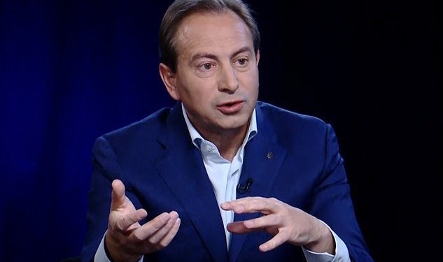 Николай Томенко: “Президенты приходят и уходят, или убегают, а нам тут жить”