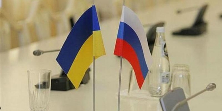 Весеннее обострение: к чему приведет попытка Украины разорвать отношения с Россией