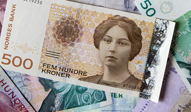 Норвежец нашел в камине почти 40 тысяч долларов и пожертвовал их на борьбу с раком