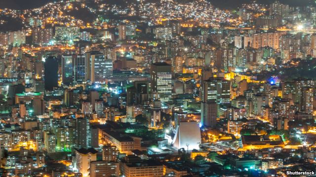 В Венесуэле объявили недельные каникулы - для экономии электроэнергии 1