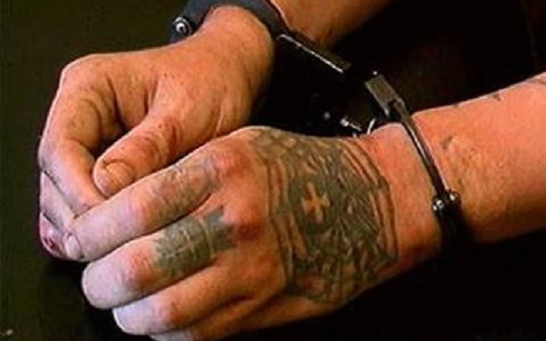 “Воры в законе” сейчас контролируются ФСБ и имеют влияние на некоторых людей во власти”. Украина выдворила “Куршу”