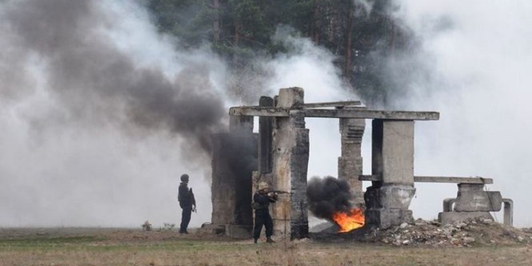 В новосозданной школе снайперов проходят учения – Генштаб