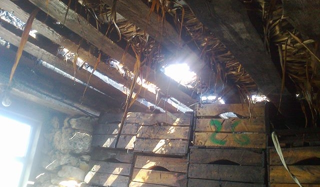 В Еланецком районе из-за короткого замыкания чуть не сгорела хозпостройка