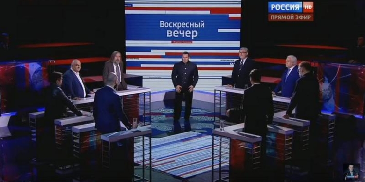 “Второй год сидит беременная журналистка. Ее судят за сепаратизм”- новый шедевр российского ТВ об одесских “застенках”