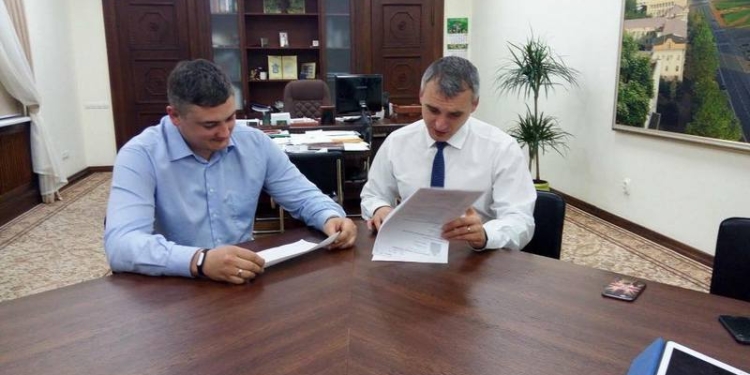 Директором КП «Агентство развития Николаева» Сенкевич назначил Гошовского – как единственного, прошедшего неформальный конкурс