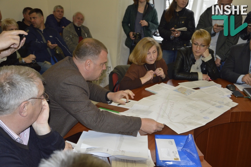Николаевские депутаты хотят выкупить недострой банка «Столица» на Намыве за счёт средств городского бюджета, чтобы создать сквер «Боевой славы» 1