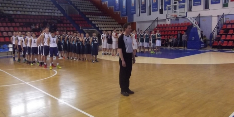 У студентов – баскетбольная сессия: в Николаеве стартовали матчи студенческой баскетбольной лиги