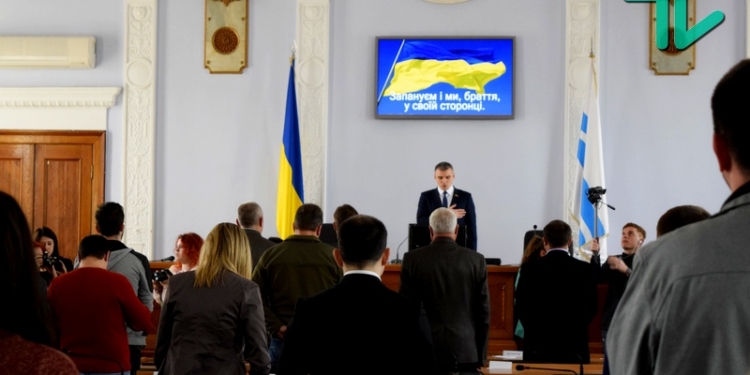 Могут, когда хотят: сессия Николаевского горсовета правомочна – явилось 28 депутатов. Трансляция