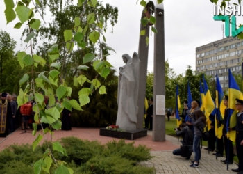 Спасшим мир от «мирного» атома: в Николаеве прошел митинг-реквием по случаю 30-летия Чернобыльской трагедии