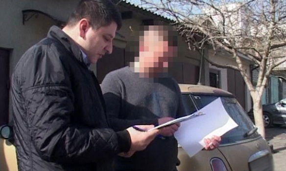 В Одессе задержали экс-чиновника, присвоившего более тридцати миллионов 1