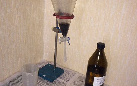 В Киеве вскрыли лабораторию, производившую наркотики для распространения в зоне АТО