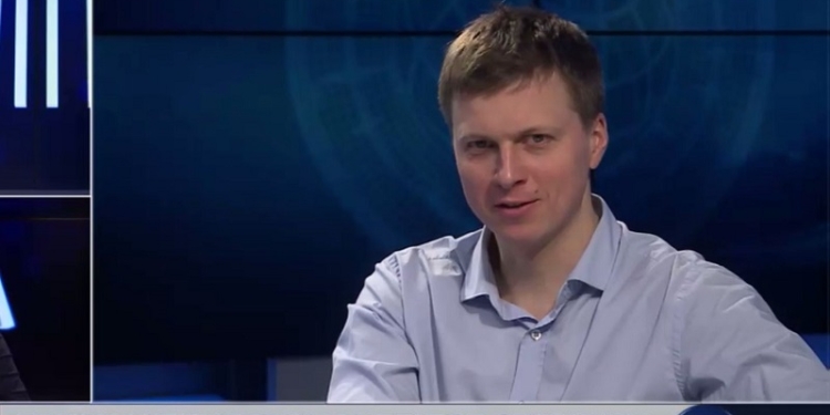 Открыв офшор, Порошенко закон не нарушал, но есть вопросы этики, – нардеп