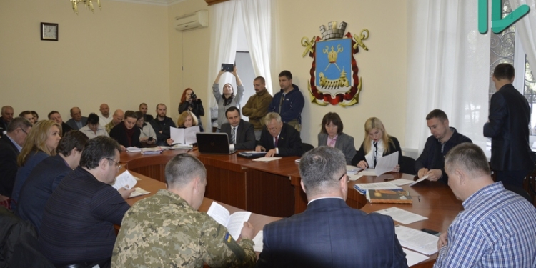 Депутаты-«земельщики» отказали предприятию, желающему разделить арендуемый участок в 34 га рядом с «Зорёй»-«Машпроект» на два