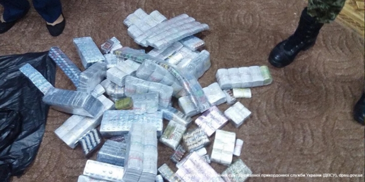 36 тысяч таблеток виагры из Украины в Польшу не доехали