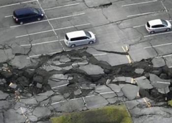 Число жертв землетрясений в Японии возросло до 41 человека, более 2000 пострадали