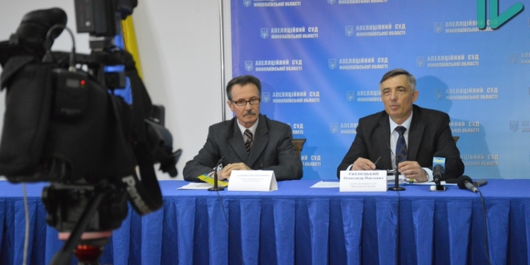 «Закон Савченко» в действии: на Николаевщине более 1200 осужденных за тяжкие и особо тяжкие преступления вышли на свободу или получили право на УДО