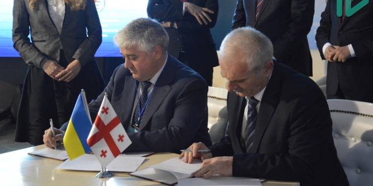 Подготовка к приватизации портов: АМПУ и Батумский морской порт договорились о сотрудничестве