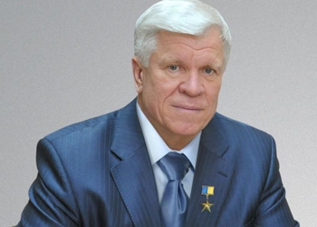 «Порты Украины» определились с «Человеком 2015-го года»: в первой семерке рейтинга николаевцы Василий Капацына, Алексей Вадатурский и Борис Козырь