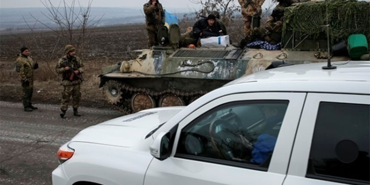 Миссию ОБСЕ обстреляли в Зайцево