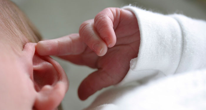 Давайте дадим возможность трехлетней Лере из Николаева слышать