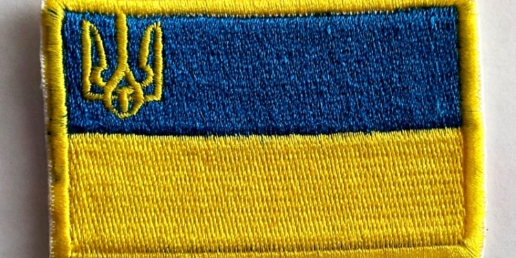 Живая история. Открылась уникальная выставка украинских шевронов