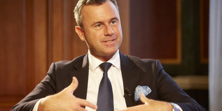 Официально: пророссийский националист стал лидером на выборах президента Австрии