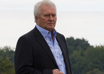 Корнацкий просто торгуется? Его помощник о выходе нардепа из БПП не говорит ни “да”, ни “нет”