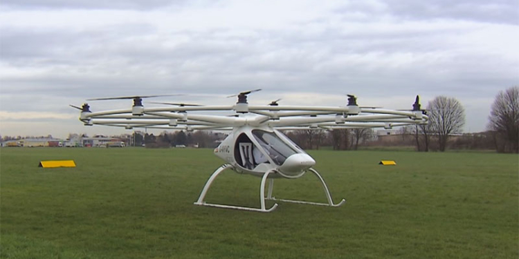 Немцы испытали свой “первый летающий” автомобиль