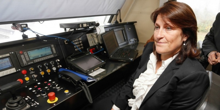 Министр транспорта Бельгии ушла в отставку из-за терактов в Брюсселе