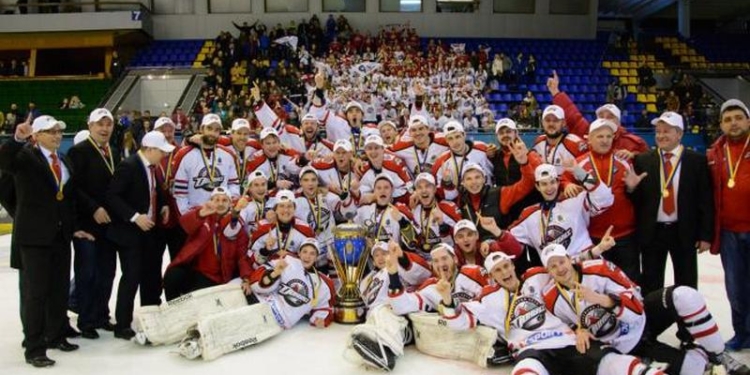 «Донбасс» стал чемпионом Украины по хоккею в четвертый раз