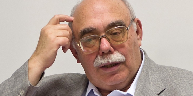 В систему украинского олигархата втянуты миллионы граждан – экономист Пасхавер