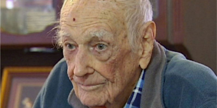 Почтальон-пенсионер оказался отцом 1300 детей