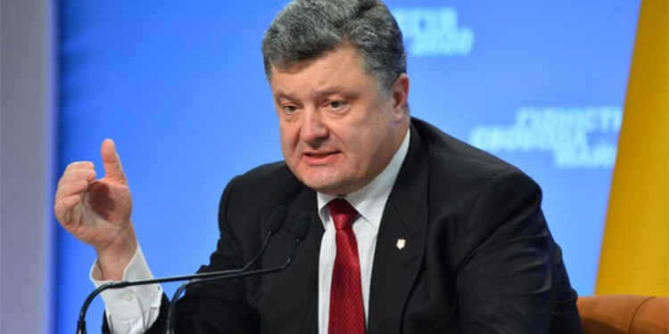 Порошенко: Делаю все возможное, чтобы отложить мобилизацию