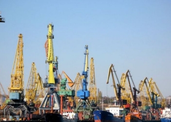 Портам разрешат брать на развитие – вводится новая формула расчета портовых сборов