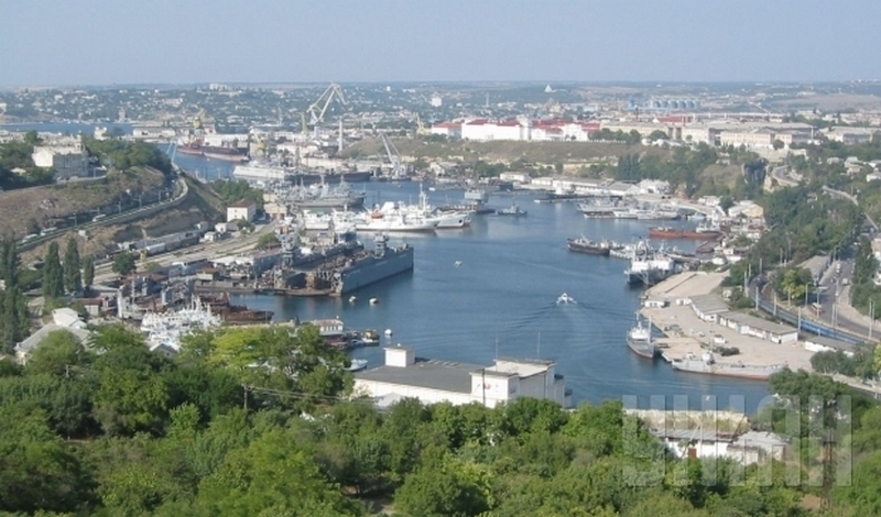 Кабмин закрыл морские рыбные порты в Крыму 1