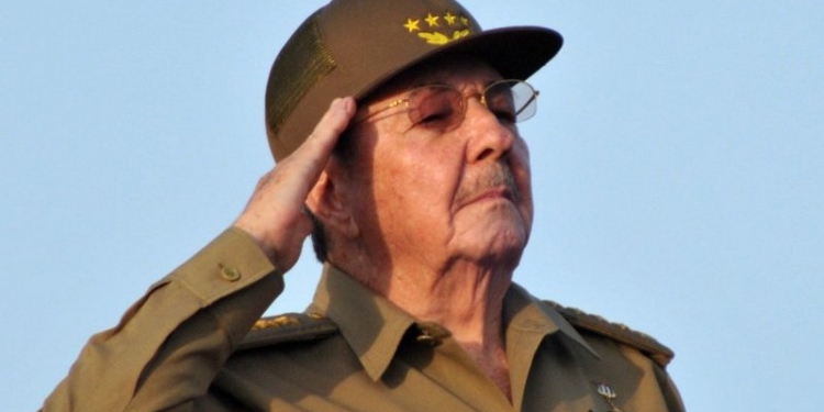 84-летнего Рауля Кастро переизбрали на 5 лет на посту главы компартии Кубы